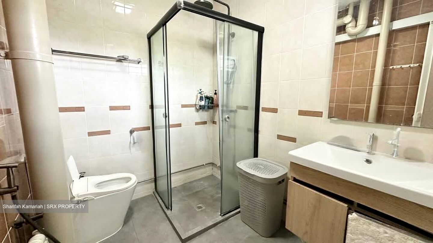 Blk 206 Clementi Avenue 6 (Clementi), HDB Executive #533301941